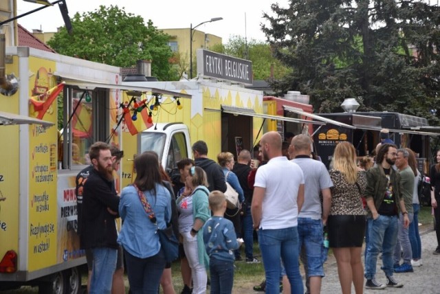 Zdjęcie wykonane podczas zeszłorocznego festiwalu smaków - food trucków, który odbył się w Nowym Tomyślu.