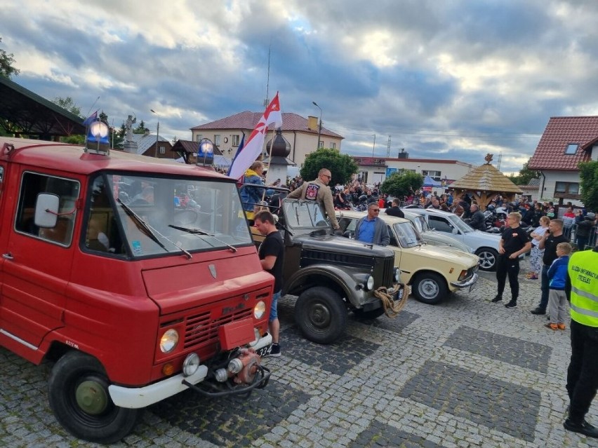 Odpust i parada motocyklowa w Bakałarzewie    