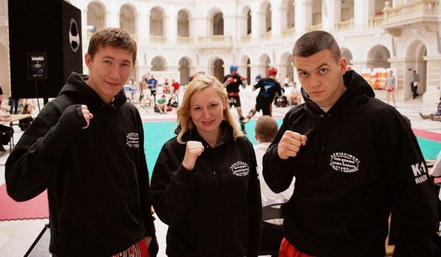 Oświęcimscy karatecy byli w dobrych nastrojach po mistrzostwach Polski AZS w Warszawie.