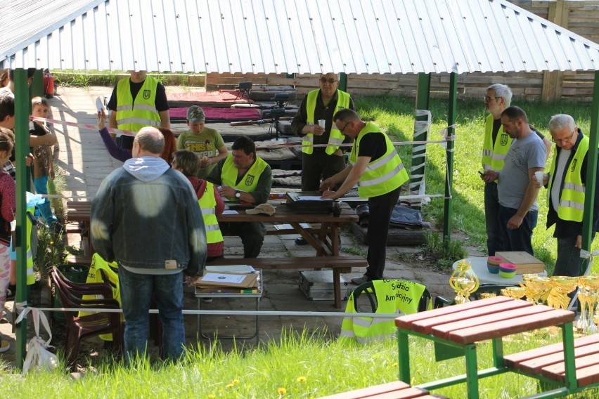 Otwarty Turniej strzelecki LOK z okazji Święta 3 Maja [ZDJĘCIA]