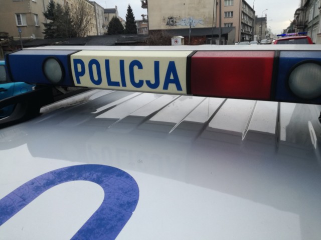 Policjanci pleszewskiej drogówki eskortowali samochód z rodzącą kobietą