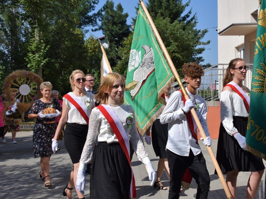 Dożynki 2022 w gminie Rypin. Tak wyglądały uroczystości w Starorypinie. Zobacz zdjęcia