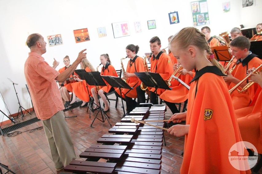 Koncert orkiestry Cuprum Band przy Zespole Szkół Sportowych