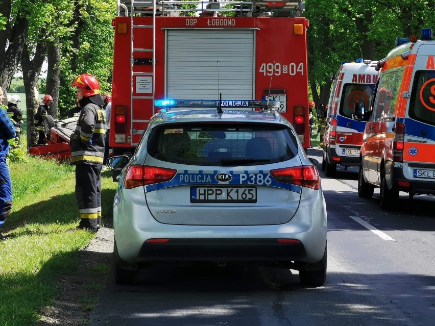 Tragiczny wypadek na DW 491 między Łobodnem a Kamykiem...