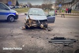 Zderzenie trzech samochodów w Żaganiu. Policja udostępniła film z kamery