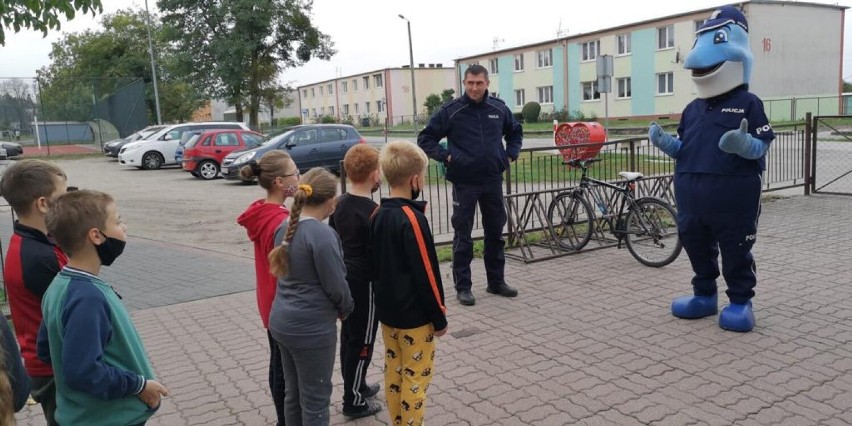 Wizyta policjantów w szkołach na terenie powiatu żnińskiego