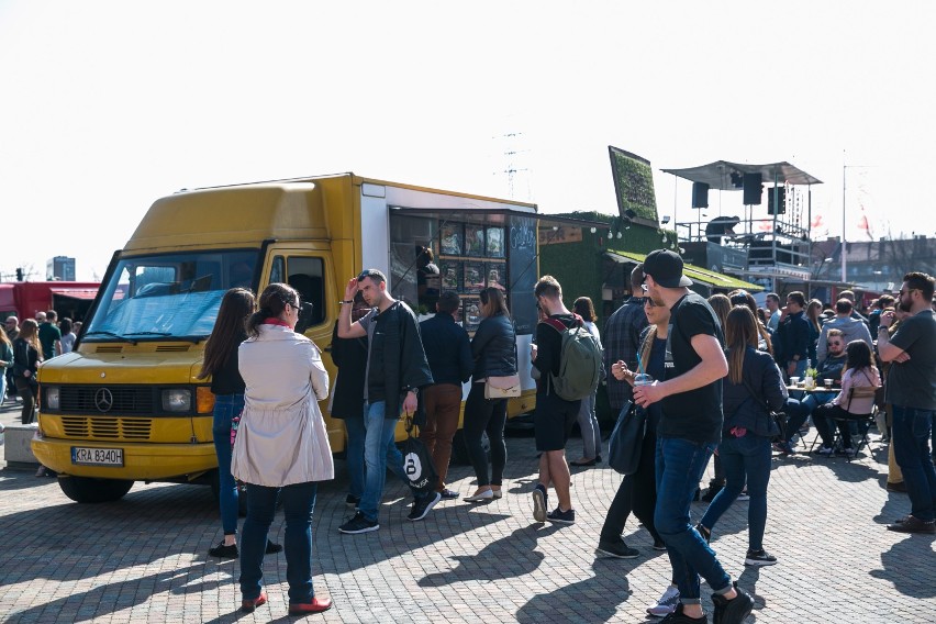 Kraków. Street Food Polska Festival znów zawitał przed Galerię Kazimierz [ZDJĘCIA]