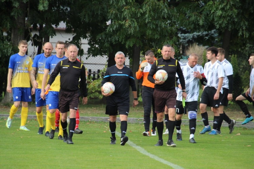 Zjednoczeni Piotrków Kujawski - Victoria Smólnik 5:2