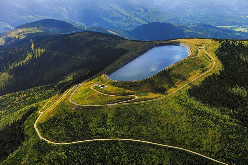 Elektrownia Dlouhé Straně, znajdująca się w Parku...