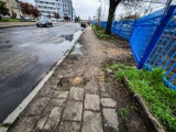 Chodnik wzdłuż Towarowej w Lesznie prowadzący do dworca PKP i PKS jest w opłakanym stanie ZDJĘCIA