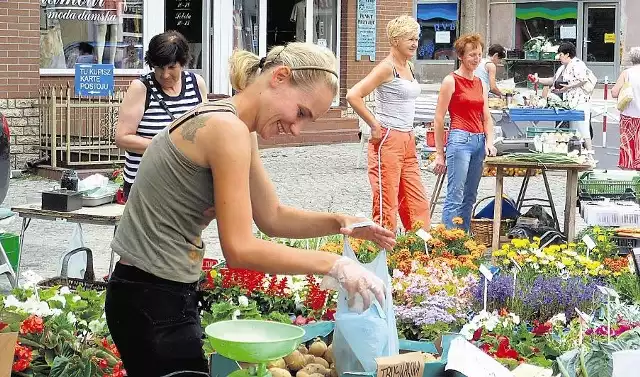 Przy pl. Kopernika można było dotąd kupić różnego rodzaju produkty rolne