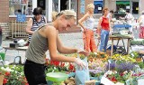 Spór o handel na pl. Kopernika, miasto zastanawia się nad przeniesieniem straganów