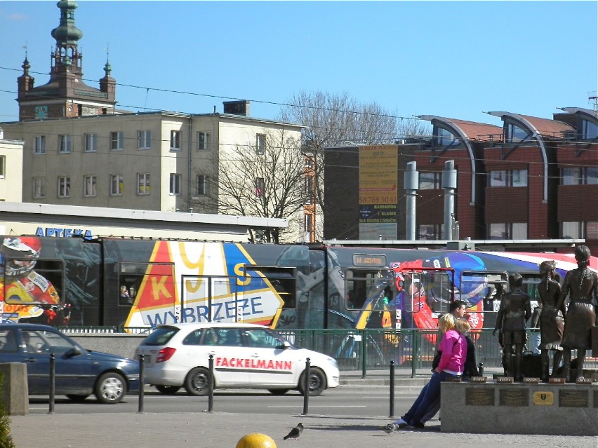 Żużlowy tramwaj na ulicach Gdańska
