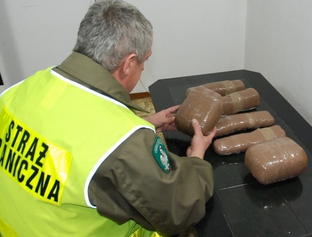 Straż Graniczna przejęła ponad 4,5 kg marihuany o wartości ponad 130 tys. zł.