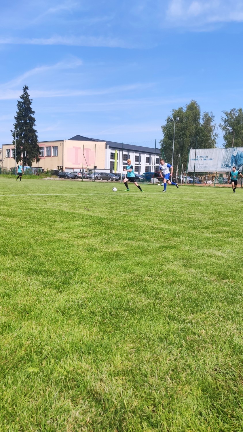 Turniej Służb Mundurowych woj. lubelskiego w piłkę nożną. Zobacz zdjęcia z turnieju w Dzierzkowicach