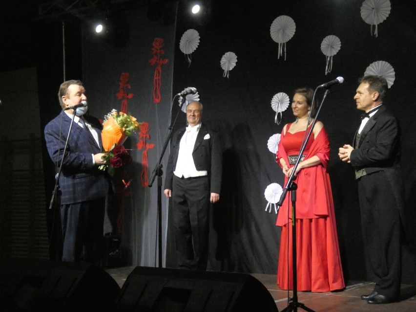 Koncert „Operetka na wesoło” w hali „Nowa Concordia” w Szamocinie