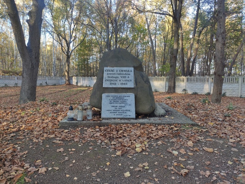 Cmentarz radzieckich jeńców wojennych to jeden z przystanków...
