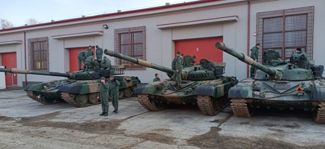 Szkolenie w 1 batalionie czołgów w Żurawicy.