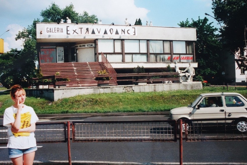 Ludzie uchwyceni w Sosnowcu na zdjęciach z lat 80. i 90....