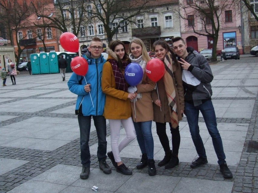 W święto miłości, nawet jeśli nie jest się zakochanym -...