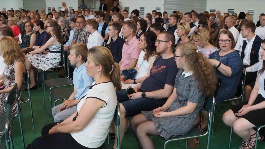 Najlepsi uczniowie z Koszalina i regionu otrzymali nagrody [ZDJĘCIA]