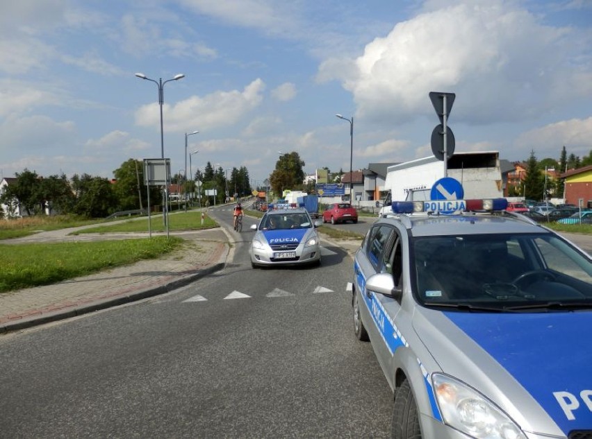 Policjanci zabezpieczali rowerową pielgrzymkę do Częstochowy