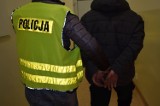 Chojnice. Kierowca na haju i kilkaset działek przewożonych w aucie. Policja zatrzymała 4 osoby