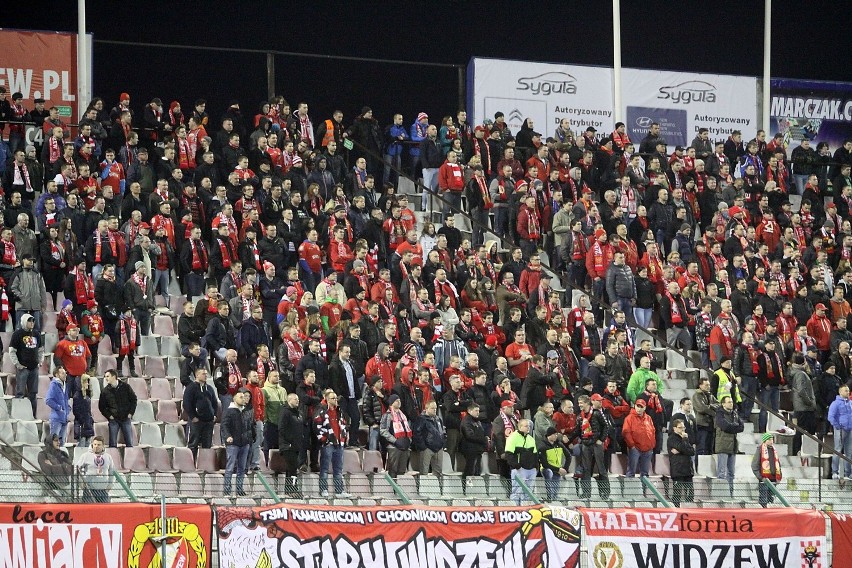 Kibice na meczu Widzew - Lech Poznań [ZDJĘCIA]