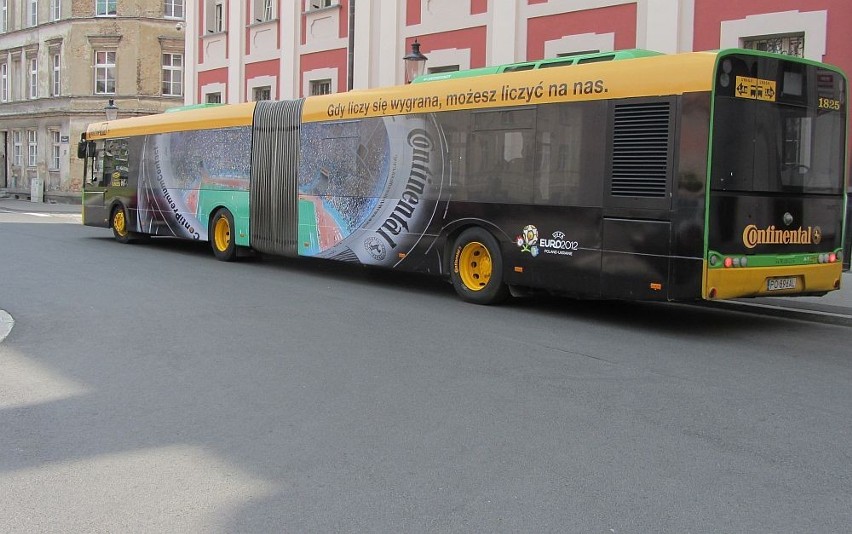 Euro 2012 w Poznaniu - ContiBusy przewiozą kibiców i turystów za darmo [ZDJĘCIA, WIDEO]