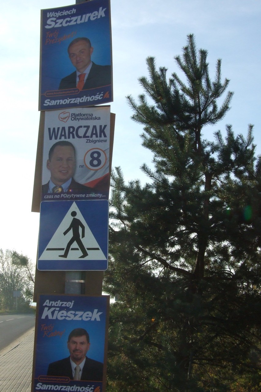 I jeszcze skrzyżowanie Chwarznieńska, Staniszewskiego....