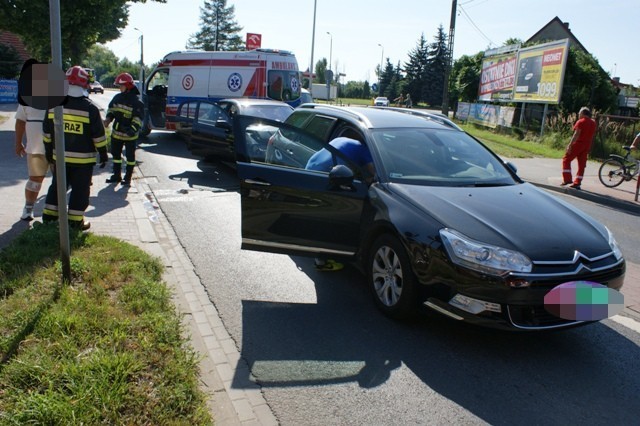 Wypadek w Krotoszynie na ul. Ostrowskiej - w autach było dziecko i niemowlę ZDJECIA