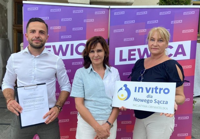 Jakub Bocheński, Gabriela Morawska-Stanecka i Jolanta Reichert promujący obywatelski projekt „In vitro dla Nowego Sącza"