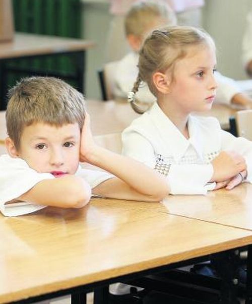 Według nowych zasad w szkole dzieci sześcioletnie poznawać będą litery i cyfry