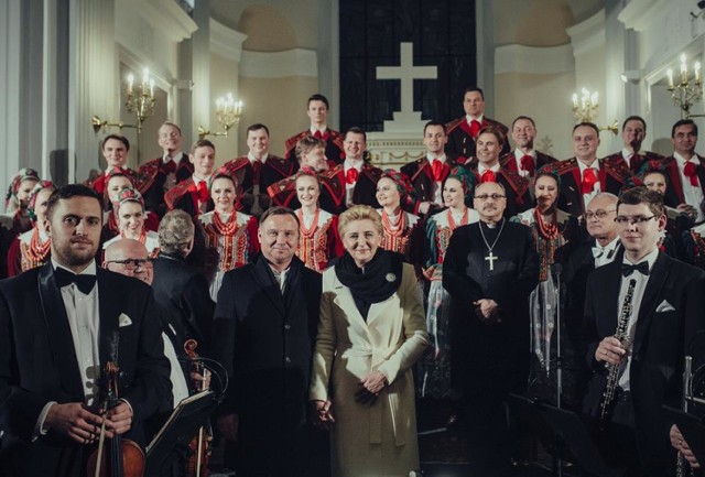 "Koncert kolęd i pastorałek" z udziałem prezydenta Andrzeja Dudy i jego małżonki.