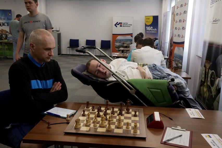 Legnica: Ruszył Międzynarodowy Turniej Szachowy o Puchar Wojewody Dolnośląskiego