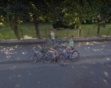 Gmina Wieluń na Google Street View. Rozpoznajesz te miejscowości i uwiecznionych na zdjęciach mieszkańców 