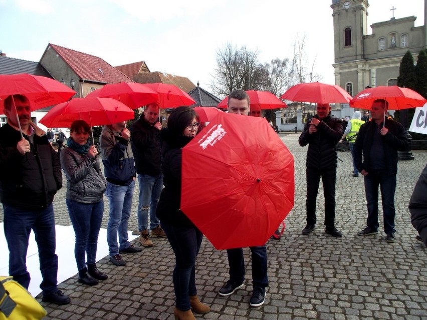 NSZZ Solidarność IKEA Idustry i IKEA Retail, ZZ Budowlani IKEA Industry Oddział WEST w Chlastawie protestowali