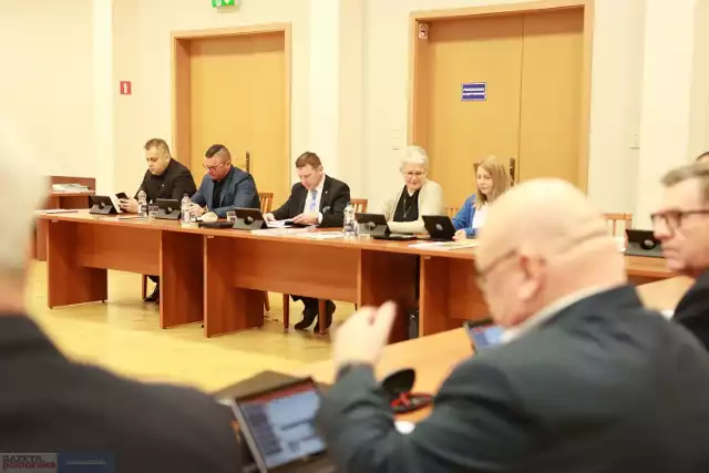 Radni Rady Miasta Włocławek jednomyślnie podjęli uchwałę o odwołaniu pani ławnik, 30 stycznia 2024 roku.