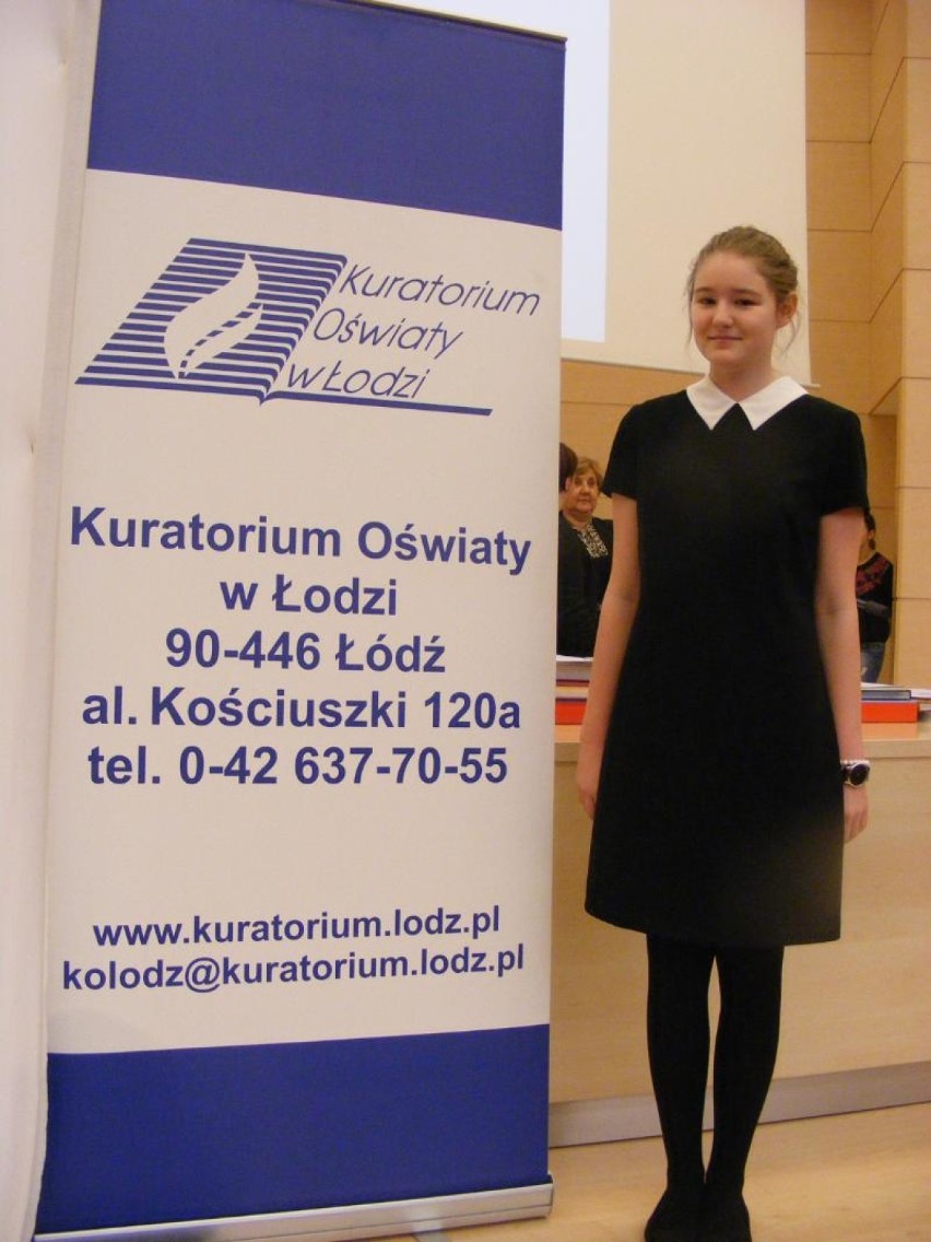Kaja Stelmaszewska nagrodzona w łódzkim Kuratorium Oświaty