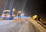 W Mszanie Dolnej zjechał autem z krajówki do zaśnieżonego rowu. Zostawił pojazd i zniknął