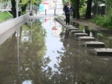 Chodnik w centrum Kielc jak basen