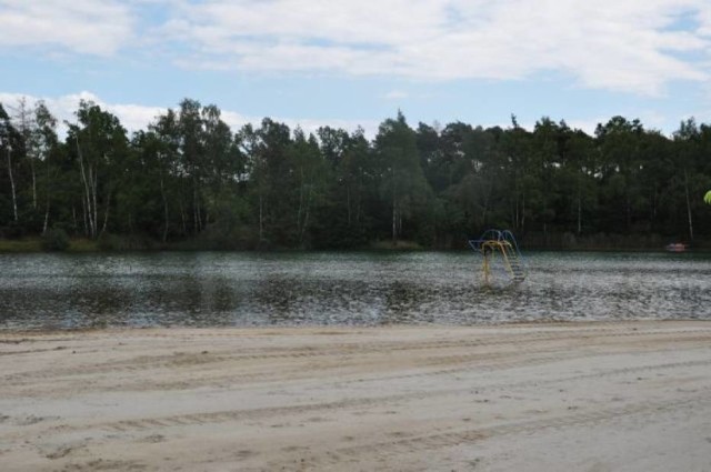 Zbiornik Wodnik w Kuźni Raciborskiej: 18-latek zniknął pod wodą