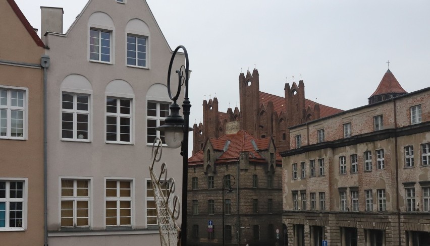 Zachodniej ścianie kościoła św. Mikołaja w Gdańsku...