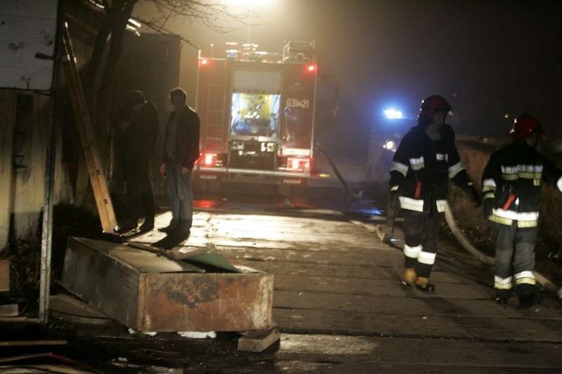Kolejny nocny pożar w Wągrowcu. Spłonęła stolarnia