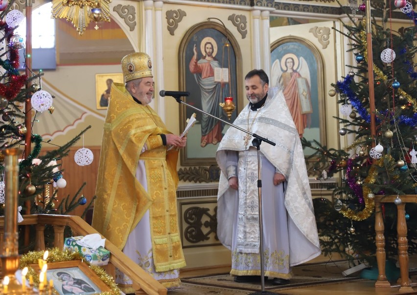 Powitanie nowego duszpasterza. Ksiądz Wiktor Tetiurka objął probostwo w Dąbrowie Białostockiej
