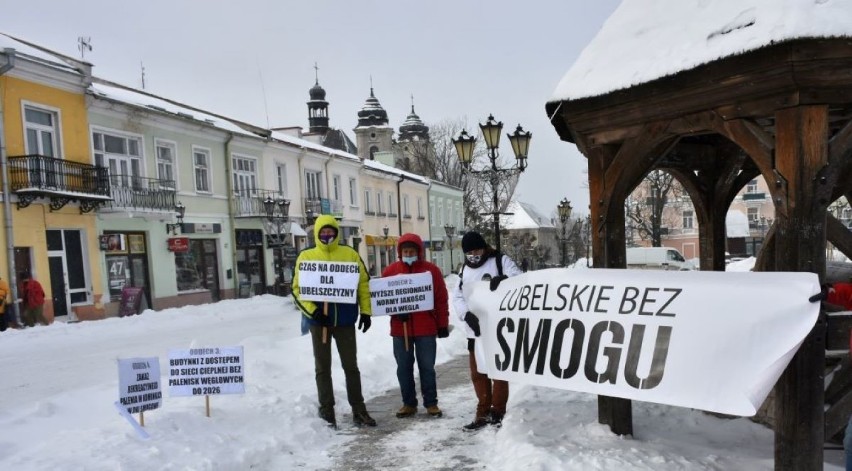 Antysmogowi aktywiści mają cztery istotne postulaty, które wystosowali do sejmiku województwa. Zobacz zdjęcia