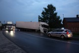 Wypadek na drodze krajowej nr 65 w Stradunach. Ciężarówka najechała na skuter