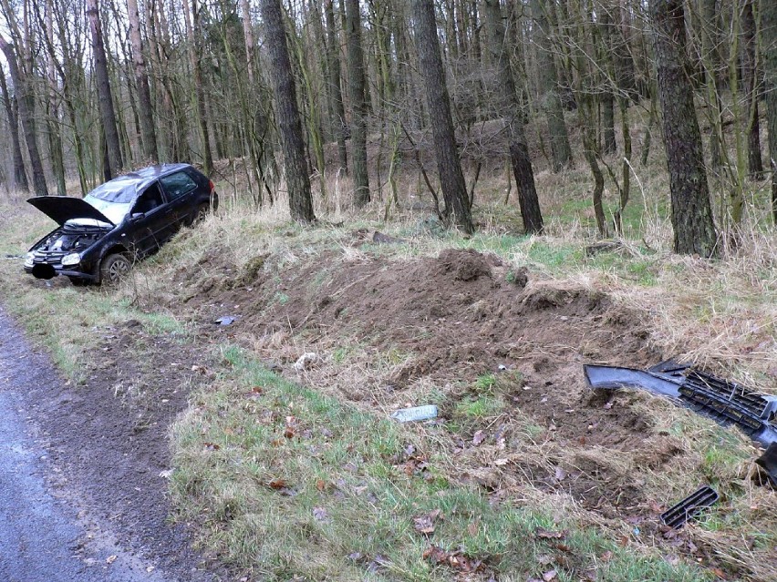 Wypadek na trasie Włoszakowice - Zaborówiec.