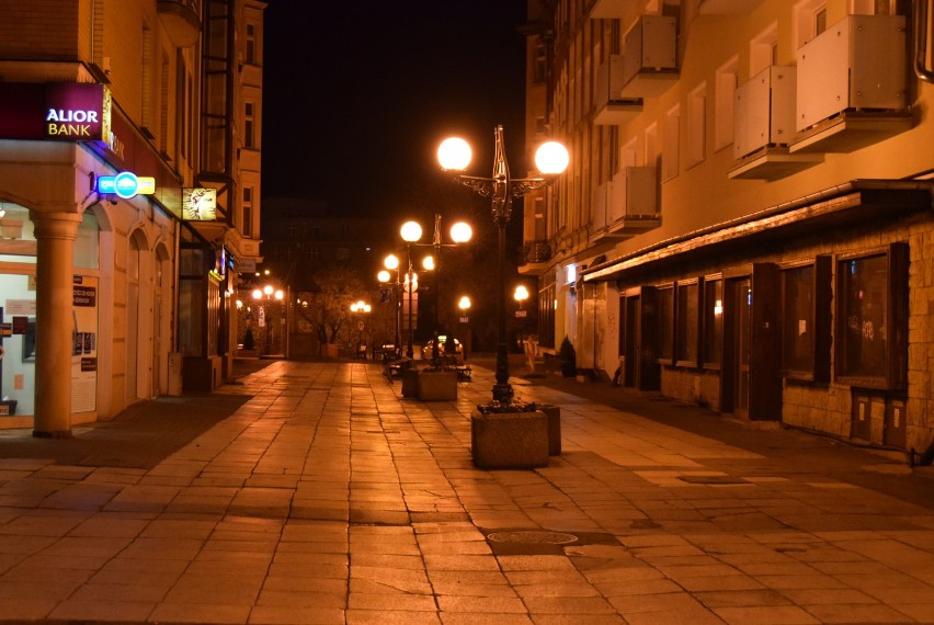 Koronawirus w Gorzowie. Tak wyglądały ulice miasta w czasie lockdownu. Pamiętacie ten widok?
