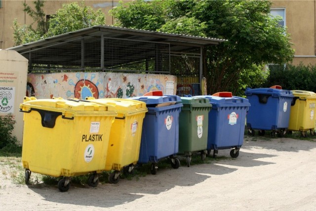 Od 1 kwietnia mieszkańcy gminy Somonino zapłacą za odbiór odpadów więcej.
